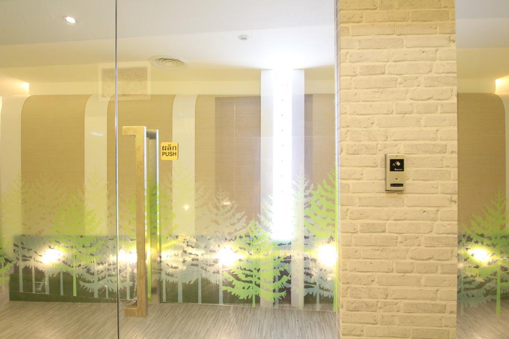Preme Hostel Бангкок Экстерьер фото