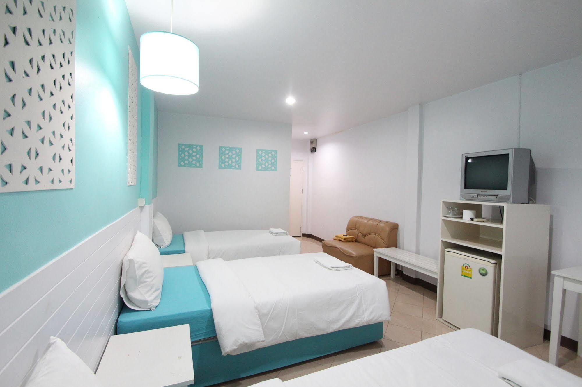 Preme Hostel Бангкок Экстерьер фото