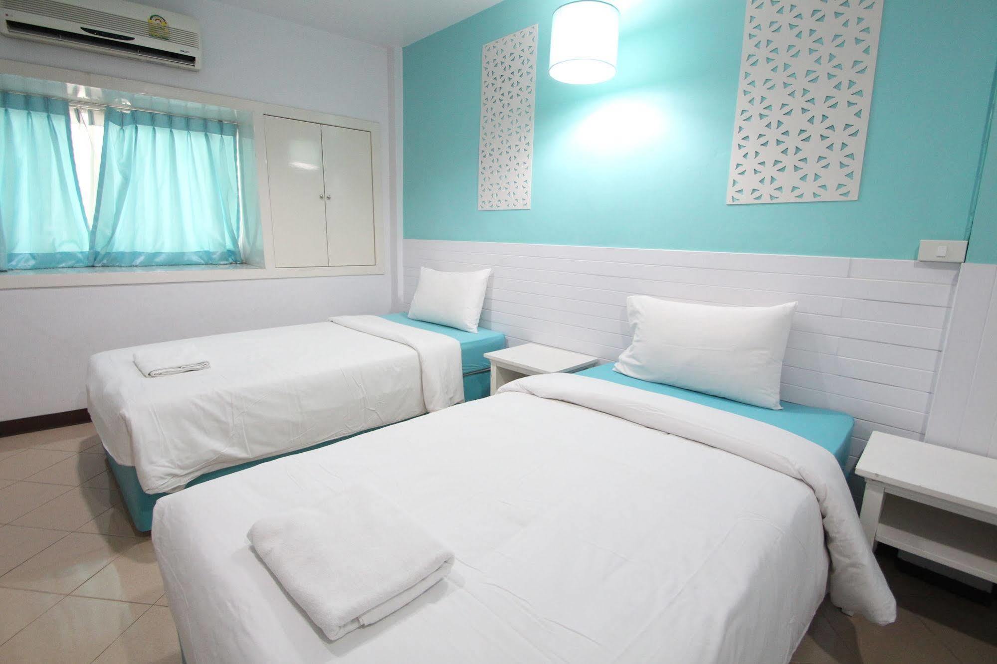 Preme Hostel Бангкок Экстерьер фото