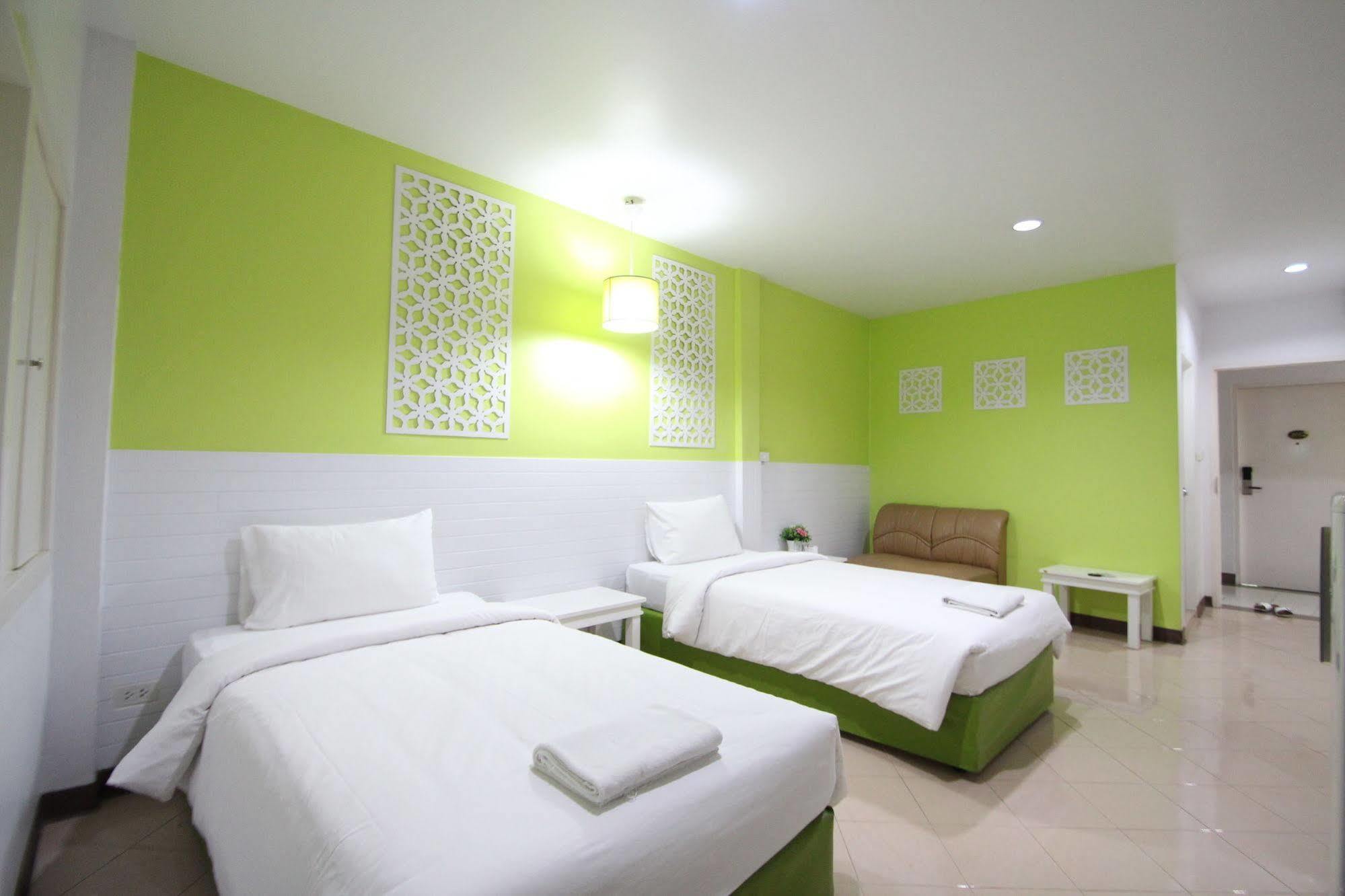 Preme Hostel Бангкок Экстерьер фото